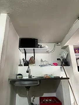 siri duque online show from April 8, 3:02 pm