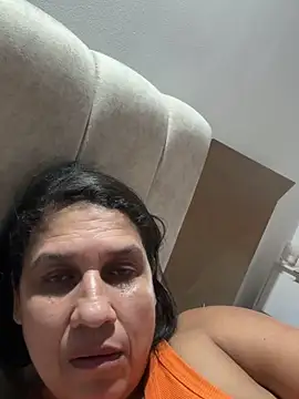 siri duque online show from April 7, 11:28 pm