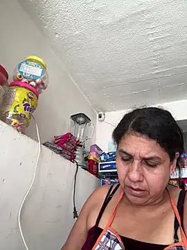 Snapshot of siri_duque chatting on July 4, 4:00 pm siri duque online show from July 4, 4:00 pm