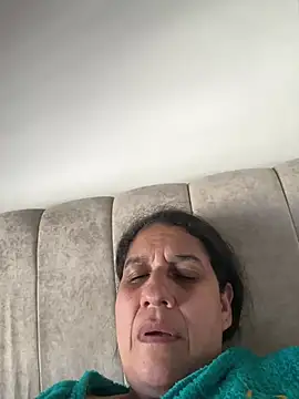 Snapshot of siri_duque chatting on June 14, 8:10 pm siri duque online show from June 14, 8:10 pm