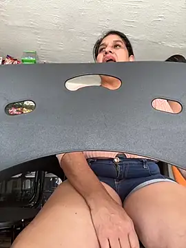 siri duque online show from October 22, 5:34 pm