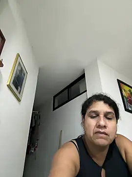 siri duque online show from January 12, 2:29 am