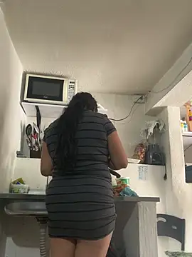 Snapshot of siri_duque chatting on February 4, 6:47 pm siri duque online show from February 4, 6:47 pm