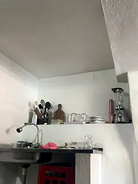 siri duque online show from November 8, 12:52 pm