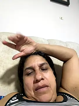 siri duque online show from October 9, 10:43 pm