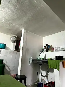 siri duque online show from January 8, 1:17 pm