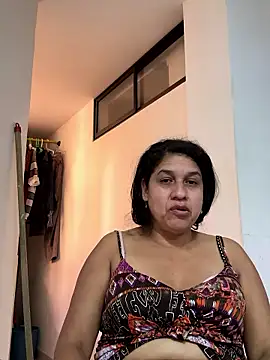 Snapshot of siri_duque chatting on January 18, 3:48 pm siri duque online show from January 18, 3:48 pm