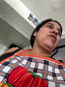 siri duque online show from April 22, 4:14 pm