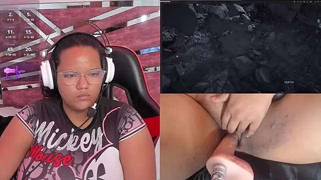 MhiaRey online show from October 31, 1:19 pm