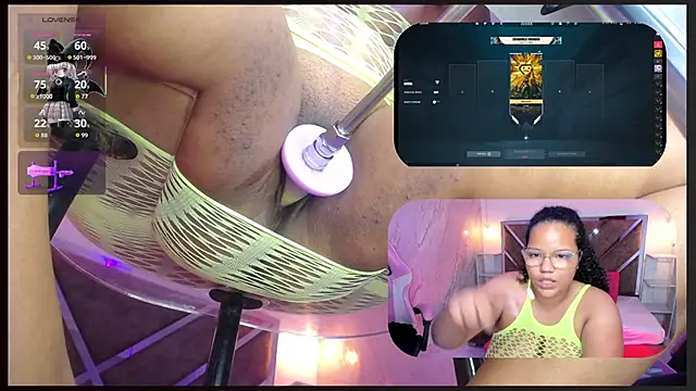 MhiaRey online show from May 26, 1:09 pm