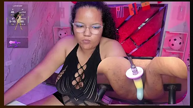 MhiaRey online show from June 15, 1:11 pm