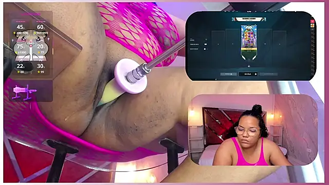 MhiaRey online show from May 15, 1:09 pm