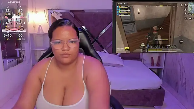 MhiaRey online show from November 20, 1:23 pm