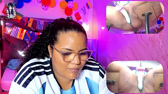 MhiaRey online show from July 12, 3:18 am
