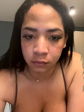 Snapshot of Kylie_martinez chatting on November 14, 11:58 am Kylie martinez online show from November 14, 11:58 am