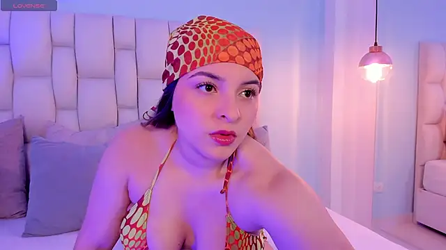 Snapshot of charlotte_borbom chatting on November 13, 6:12 pm charlotte borbom online show from November 13, 6:12 pm