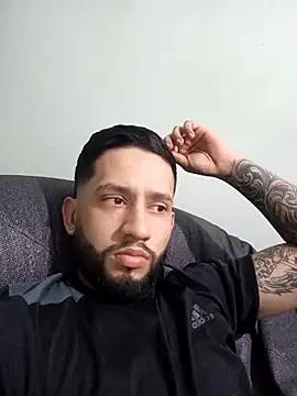 Snapshot of maxXximo777 chatting on December 24, 5:49 am maxXximo777 online show from December 24, 5:49 am