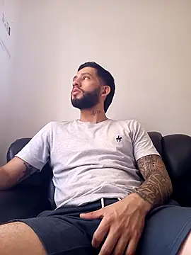 Snapshot of maxXximo777 chatting on December 10, 6:38 pm maxXximo777 online show from December 10, 6:38 pm