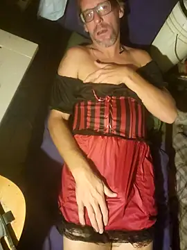 Snapshot of chatwatchcum chatting on October 20, 3:41 am chatwatchcum online show from October 20, 3:41 am