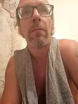 chatwatchcum online show from September 24, 2:07 am