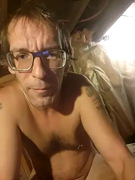 Snapshot of chatwatchcum chatting on November 8, 7:39 pm chatwatchcum online show from November 8, 7:39 pm