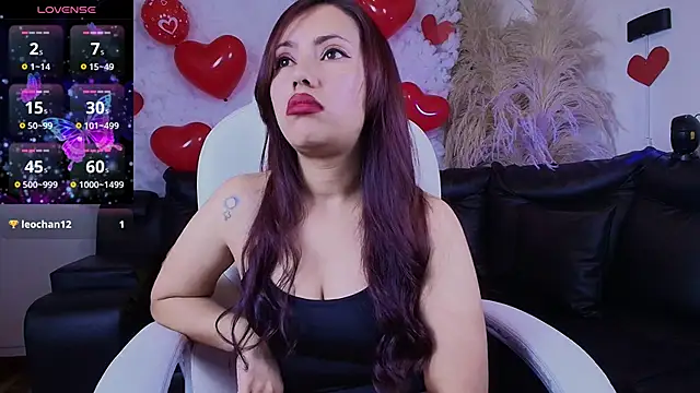 Snapshot of maria_mendoza chatting on February 15, 5:51 am maria mendoza online show from February 15, 5:51 am