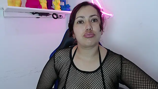 Snapshot of maria_mendoza chatting on September 29, 1:06 pm maria mendoza online show from September 29, 1:06 pm