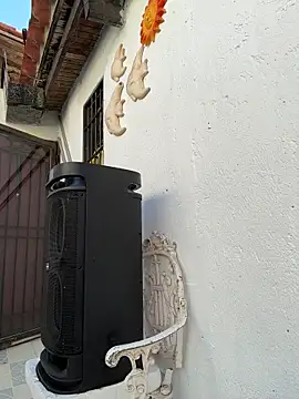 Leo bunny hot online show from October 25, 8:20 pm