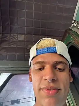 Leo bunny hot online show from November 9, 8:24 pm