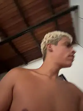 Leo bunny hot online show from October 27, 7:59 pm