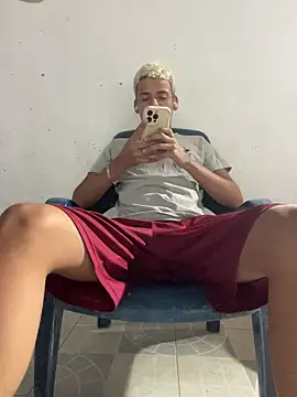 Leo bunny hot online show from December 16, 1:32 am