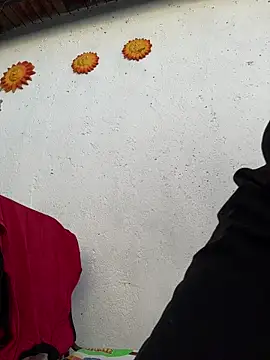 Leo bunny hot online show from January 8, 9:10 pm