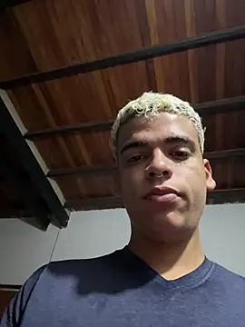 Leo bunny hot online show from October 24, 7:24 pm