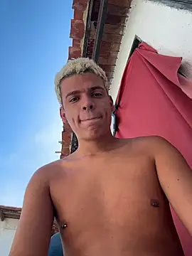 Leo bunny hot online show from December 14, 6:13 pm