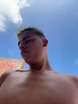 Leo bunny hot online show from May 11, 6:27 pm