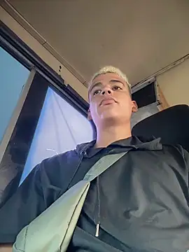 Leo bunny hot online show from March 16, 6:54 pm