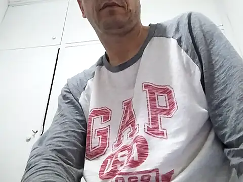 Snapshot of kopgelhadi chatting on February 27, 9:14 pm kopgelhadi online show from February 27, 9:14 pm