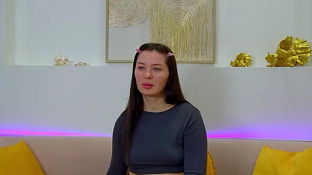 AlexandraBloom online show from February 10, 6:29 pm