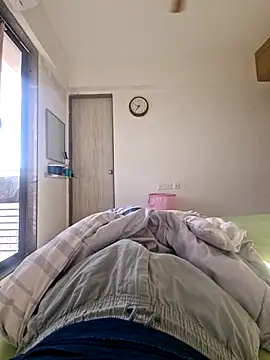 Snapshot of vivanpraj999 chatting on November 7, 3:33 am vivanpraj999 online show from November 7, 3:33 am