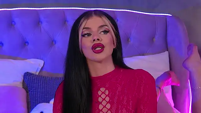 IvyRaven online show from October 13, 6:20 pm