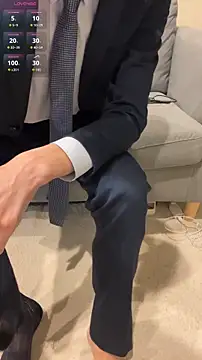 Snapshot of kimkim123123 chatting on October 22, 12:59 pm kimkim123123 online show from October 22, 12:59 pm