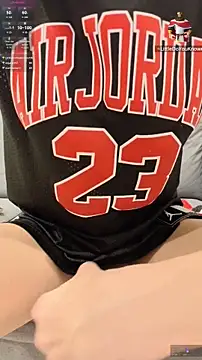 Snapshot of kimkim123123 chatting on March 3, 11:11 am kimkim123123 online show from March 3, 11:11 am