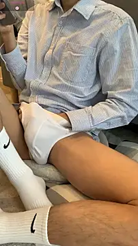 kimkim123123 online show from December 20, 5:43 am