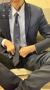 Snapshot of kimkim123123 chatting on December 4, 10:25 am kimkim123123 online show from December 4, 10:25 am