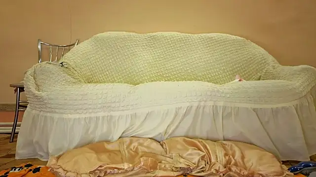 Aria  Dark online show from January 7, 8:14 pm