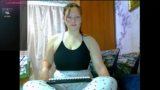 Snapshot of Aria__Dark chatting on September 15, 8:31 pm Aria  Dark online show from September 15, 8:31 pm