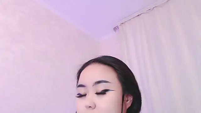 amelia sunlight online show from June 16, 7:14 pm
