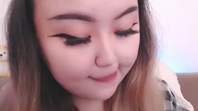 amelia sunlight online show from May 1, 6:13 pm