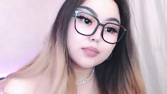 amelia sunlight online show from May 23, 3:44 pm