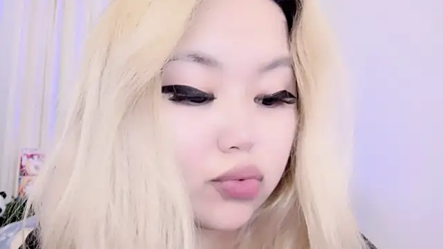 amelia sunlight online show from March 11, 3:47 am